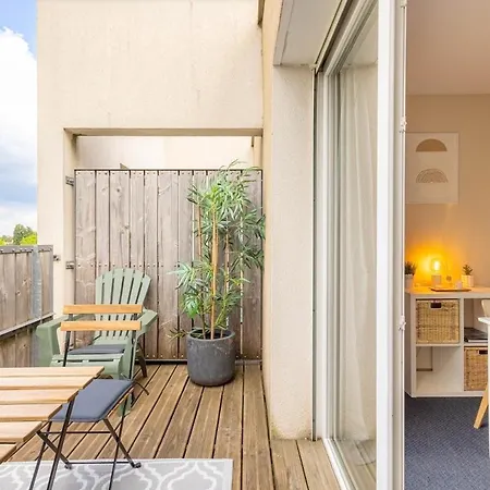 Apartment Bright With Terrace And Parking